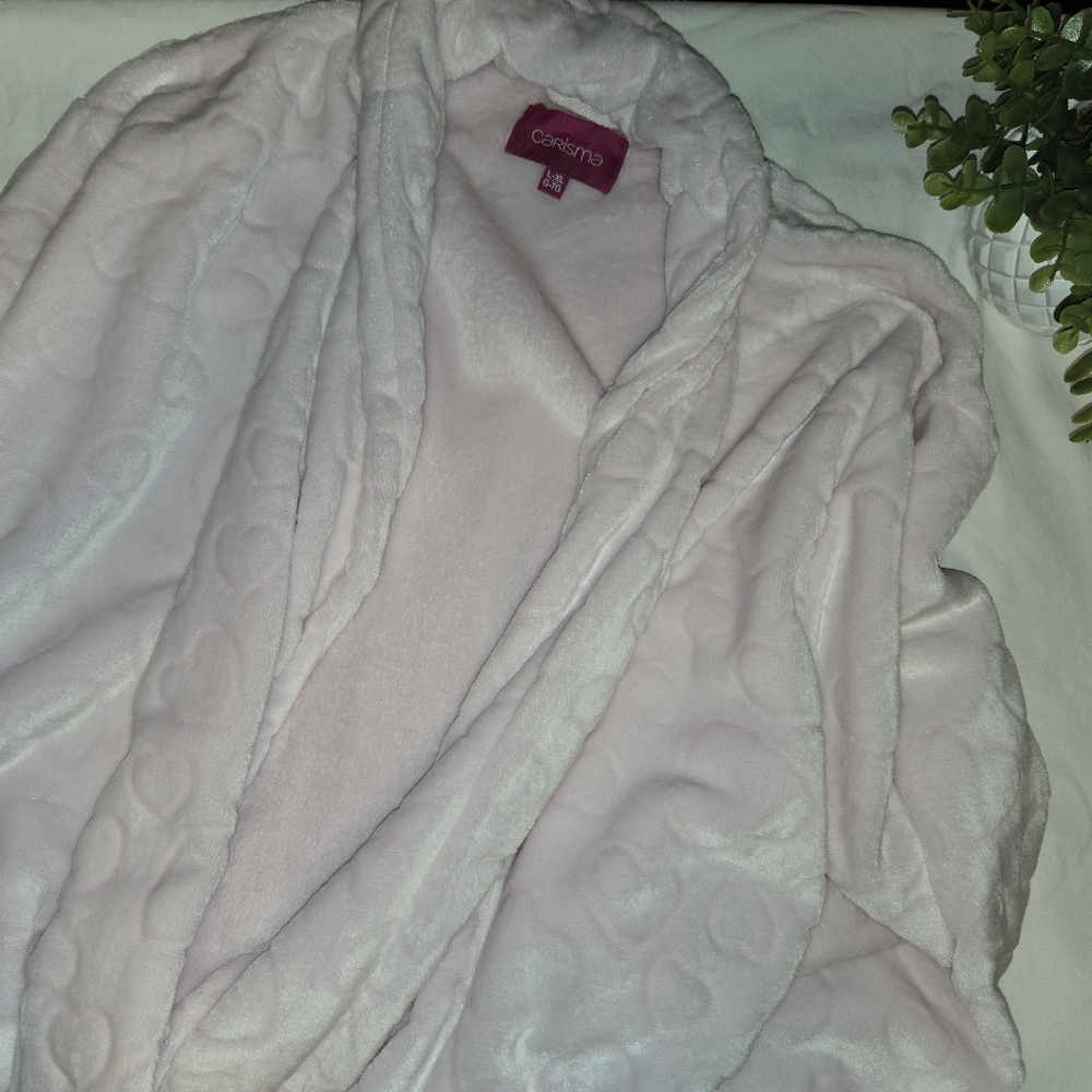 BNWOT L-XL Short Charisma Pink Robe